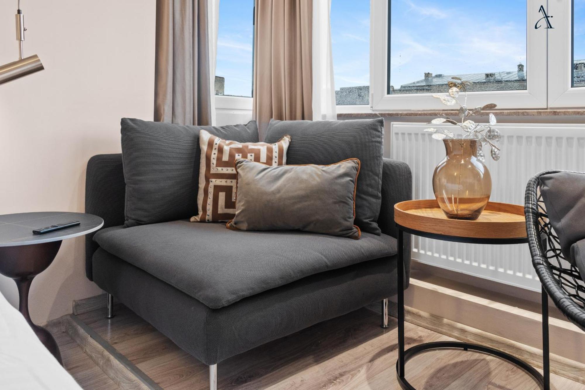 Rentforcomfort Penthouse Romana Bucharest Exterior photo